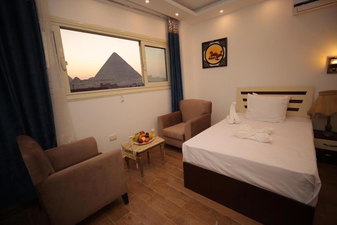 Hussien Lotus Pyramids View Hotell Kairo Eksteriør bilde